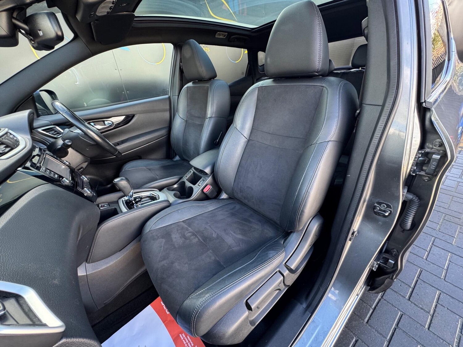 Used Nissan Qashqai for sale - 77549341: Photo 24