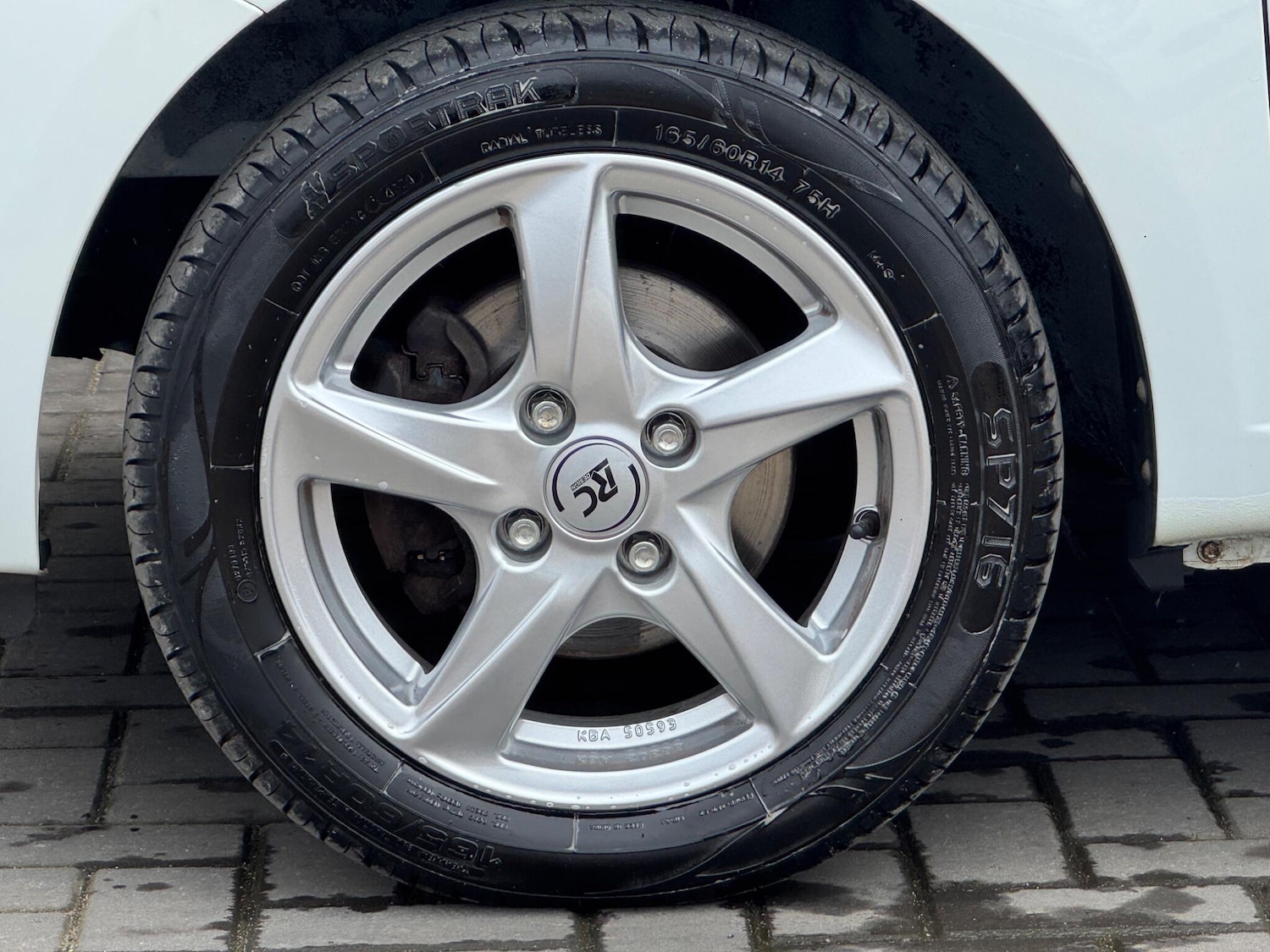 Used Hyundai i10 for sale - 77853554: Photo 12