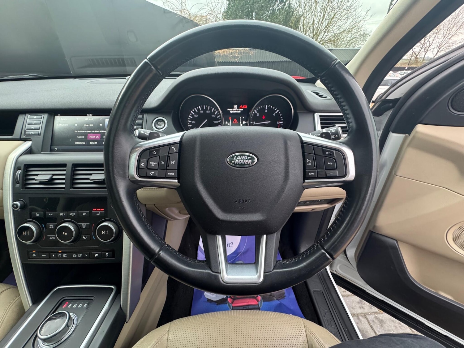 Used Land Rover Discovery Sport 2016 for sale - 77410921: Photo 28