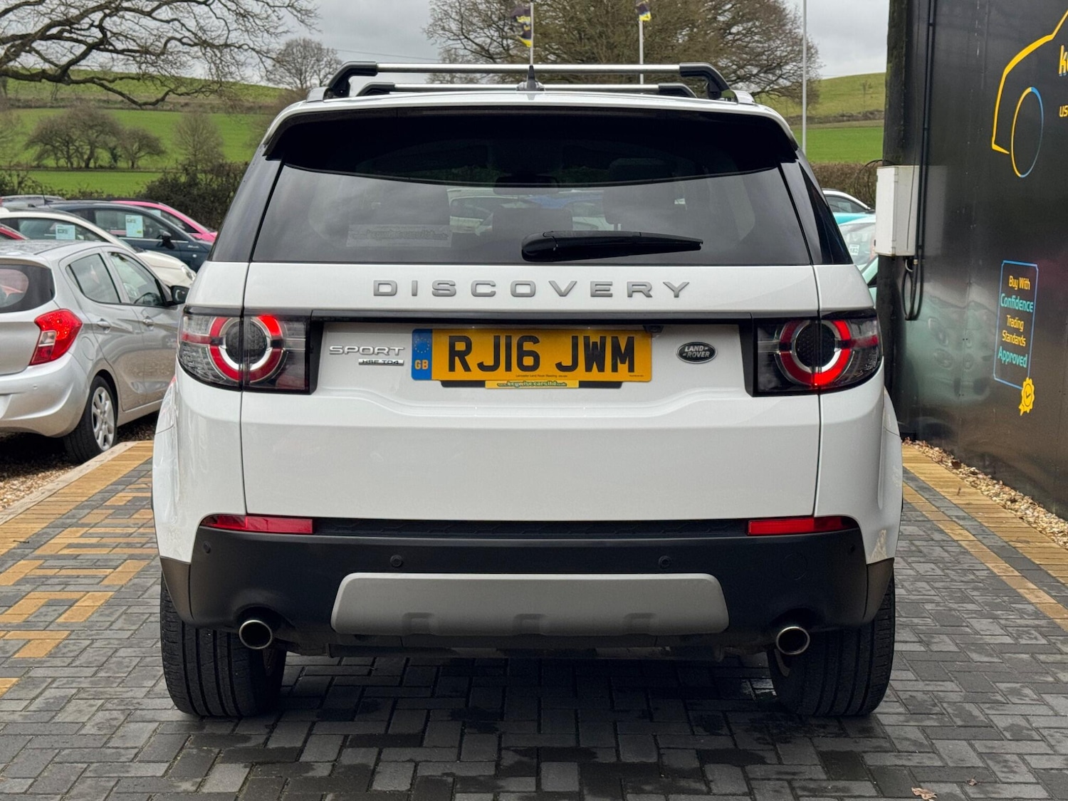 Used Land Rover Discovery Sport 2016 for sale - 77410921: Photo 5