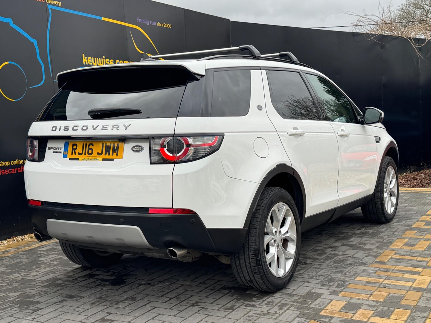 Used Land Rover Discovery Sport 2016 for sale - 77410921: Photo 6