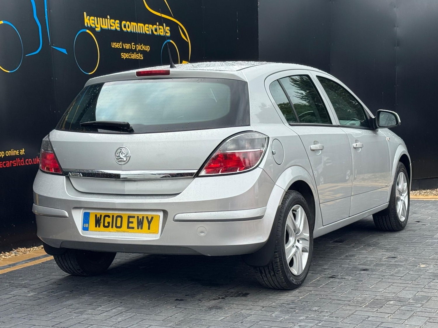 Vehicle 5