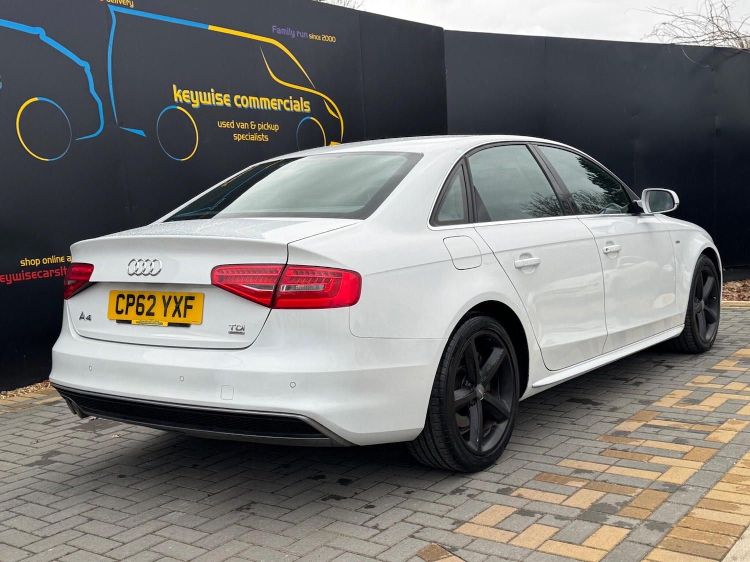 Used Audi A4 2012 for sale - 77683325: Photo 7