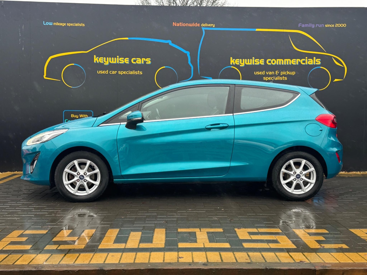 Used Ford Fiesta 2018 for sale - 77278855: Photo 2