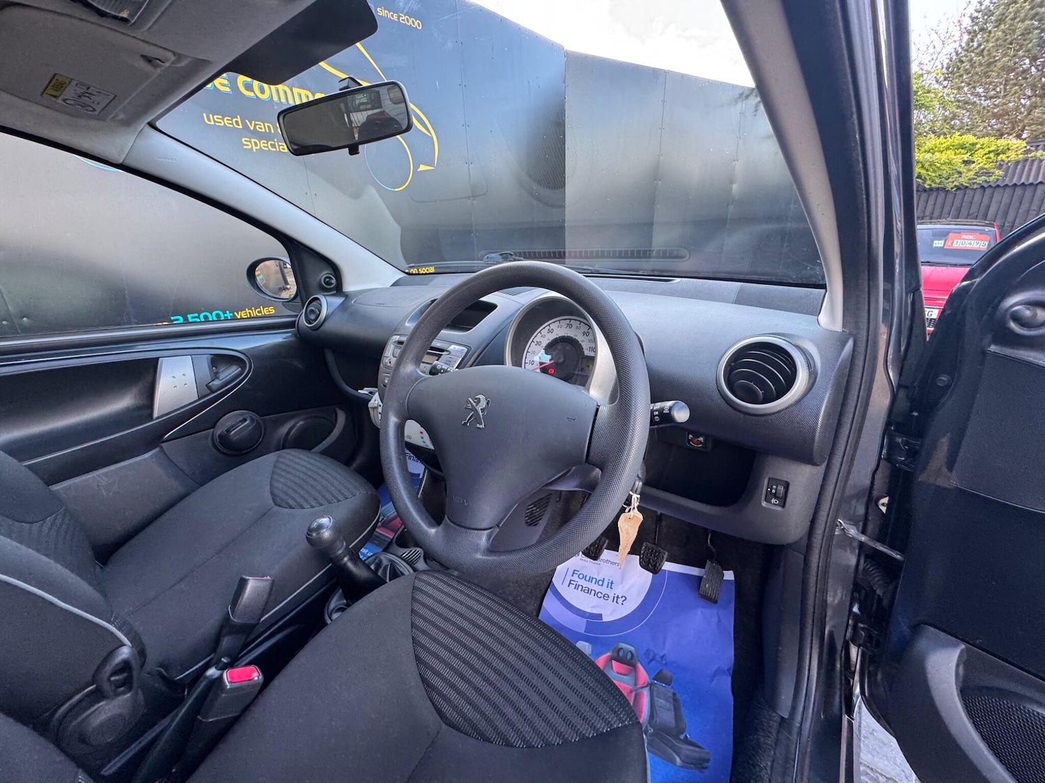 Used Peugeot 107 2014 for sale - 76399350: Photo 13