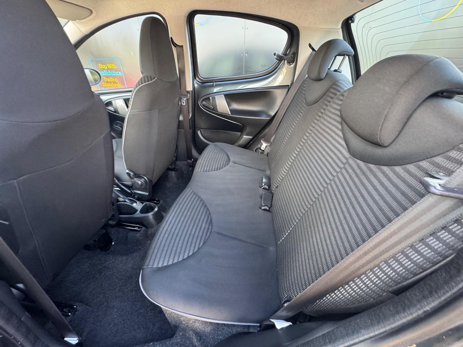 Used Peugeot 107 2014 for sale - 76399350: Photo 21