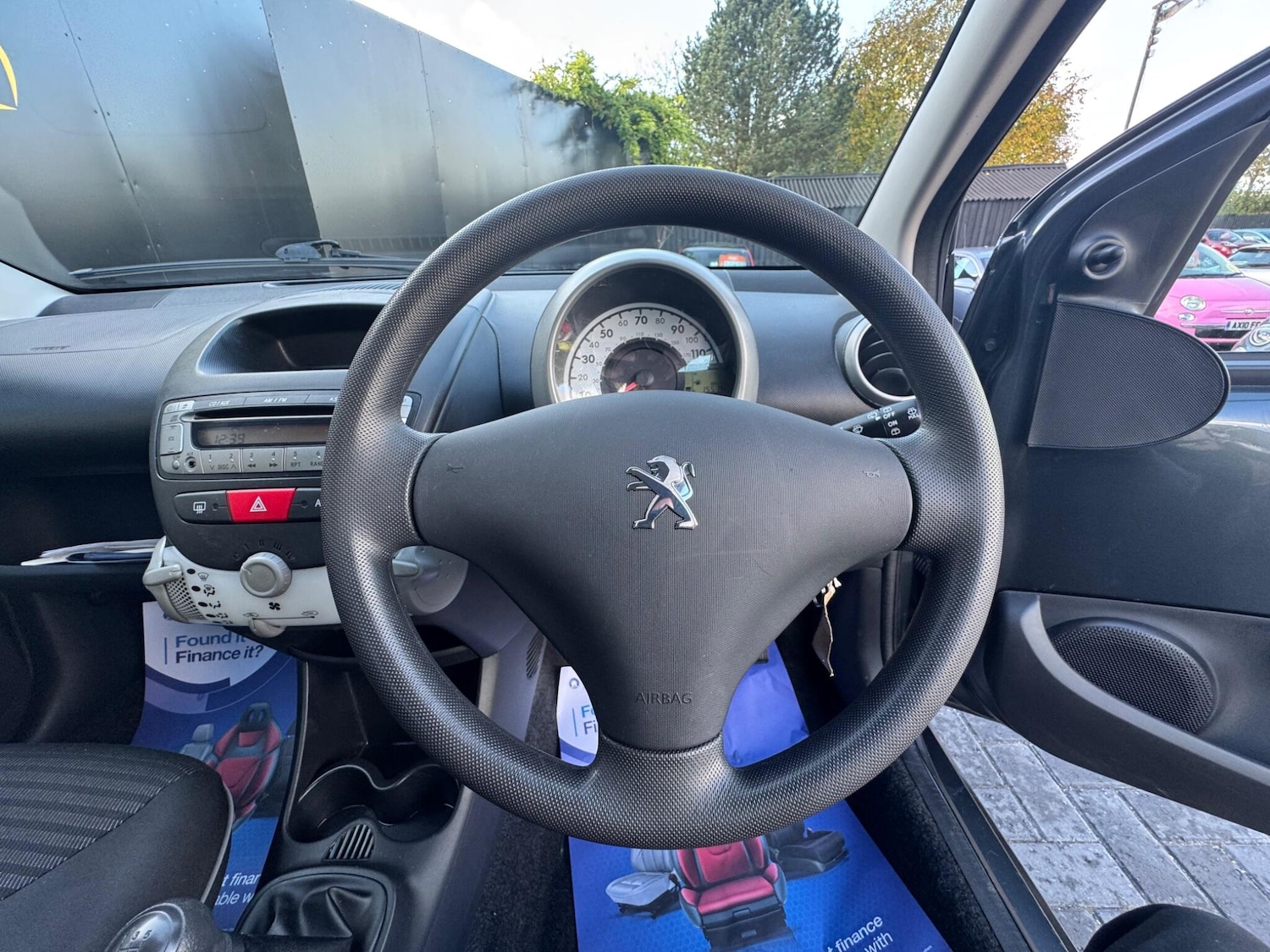 Used Peugeot 107 2014 for sale - 76399350: Photo 23