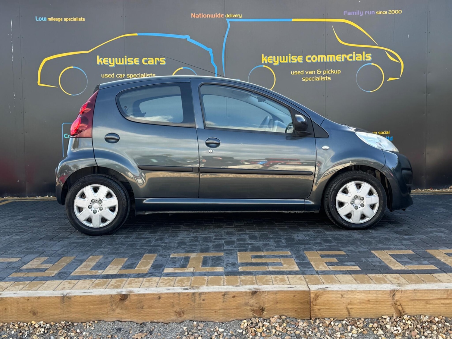 Used Peugeot 107 2014 for sale - 76399350: Photo 7