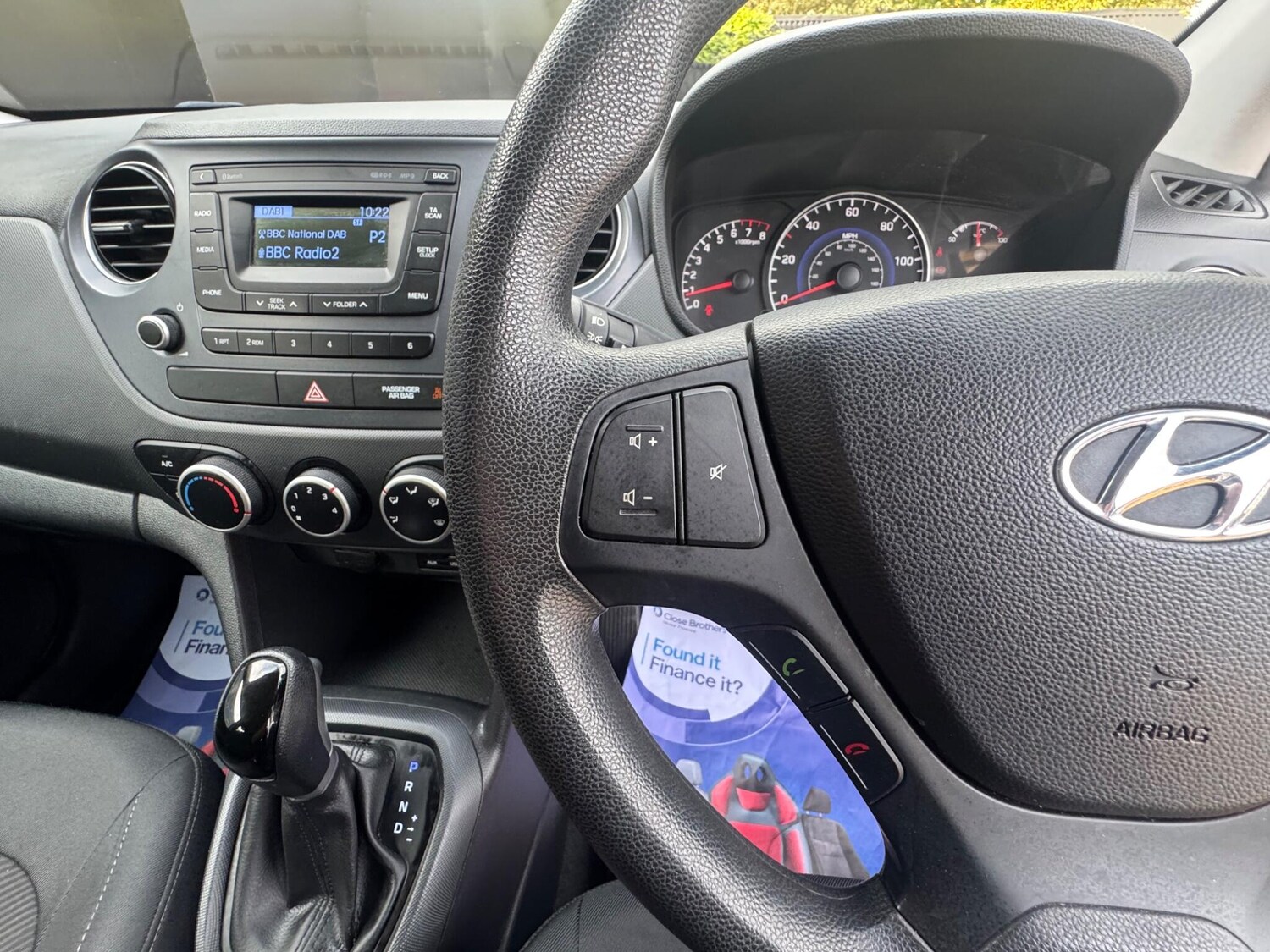 Used Hyundai i10 2017 for sale - 76360124: Photo 28