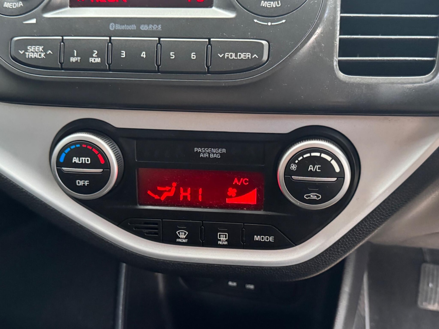 Used Kia Picanto 2015 for sale - 76898847: Photo 29