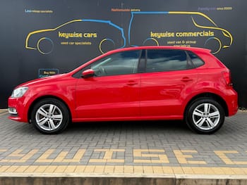 Used Volkswagen Polo 2017 for sale - 79669897: Photo