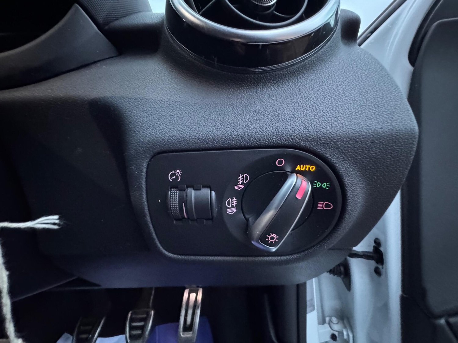 Used Audi A1 2015 for sale - 77230564: Photo 28