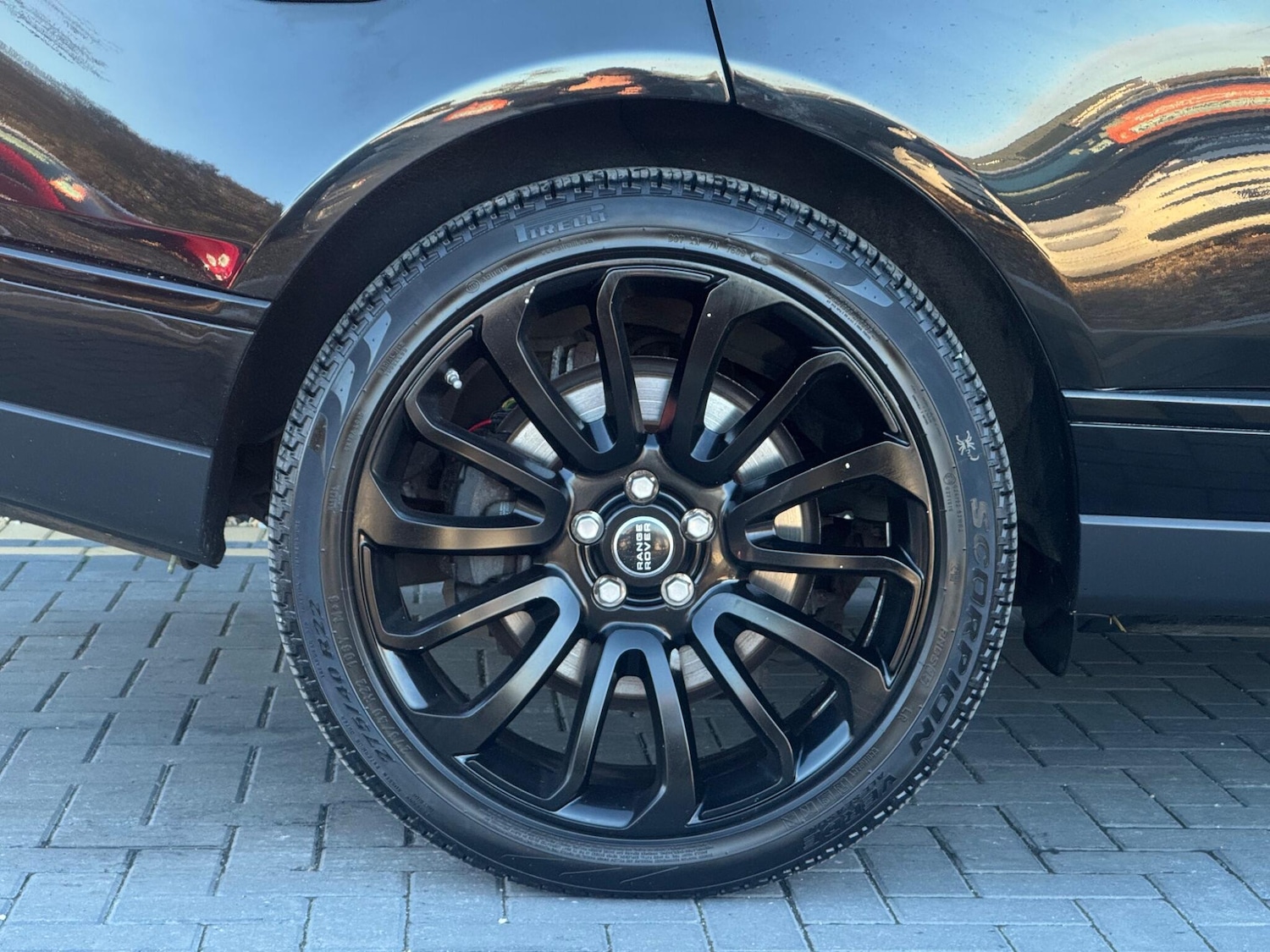 Used Land Rover Range Rover 2015 for sale - 76645832: Photo 10