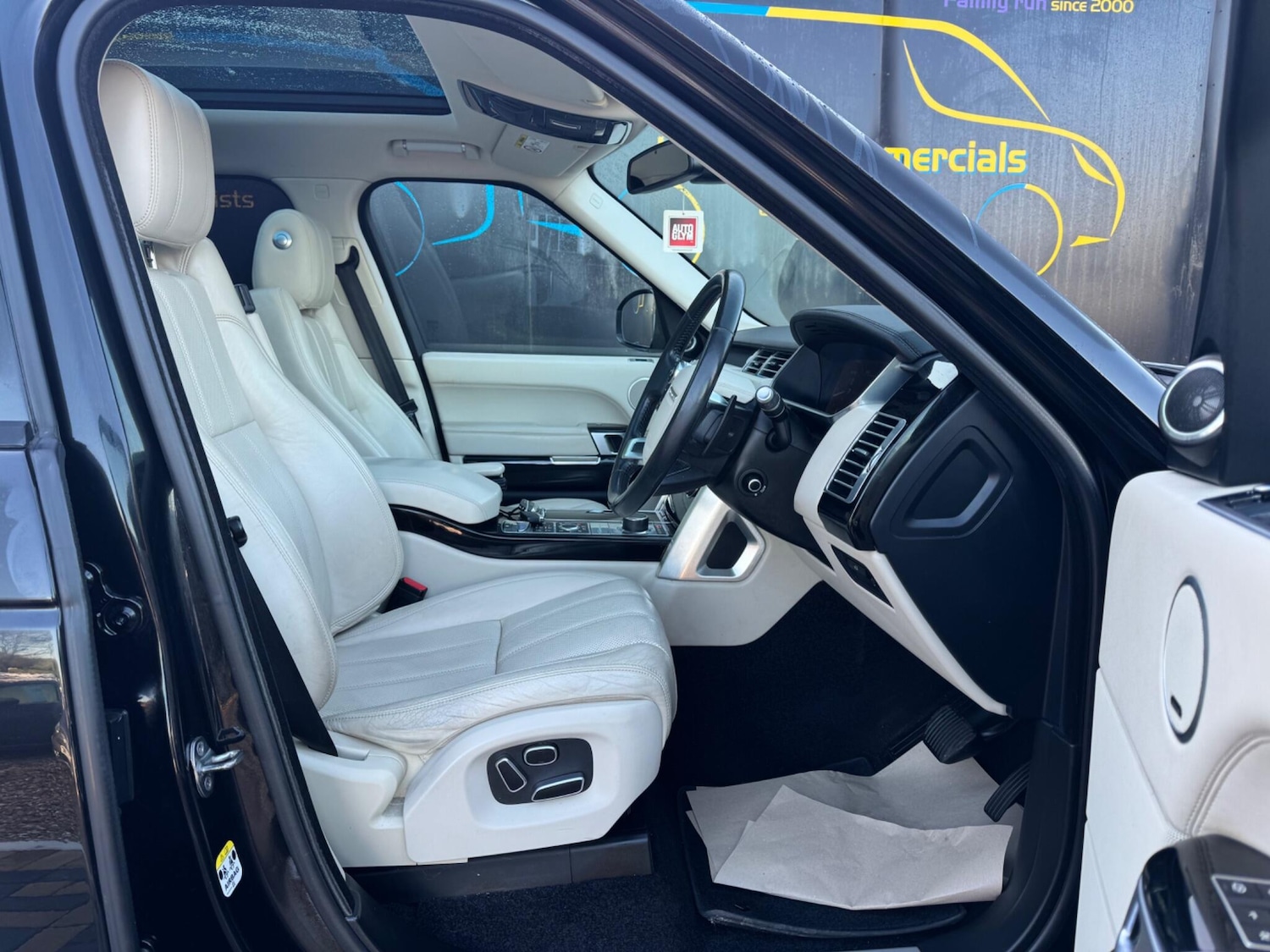 Used Land Rover Range Rover 2015 for sale - 76645832: Photo 13