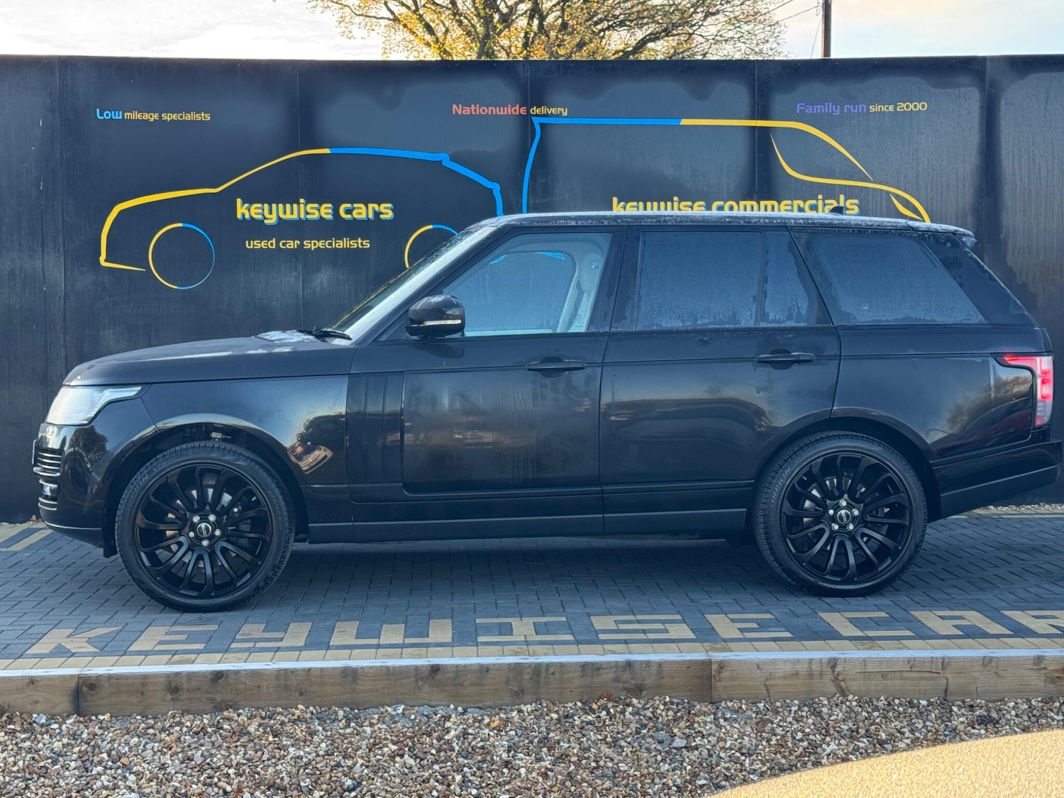 Used Land Rover Range Rover 2015 for sale - 76645832: Photo 2