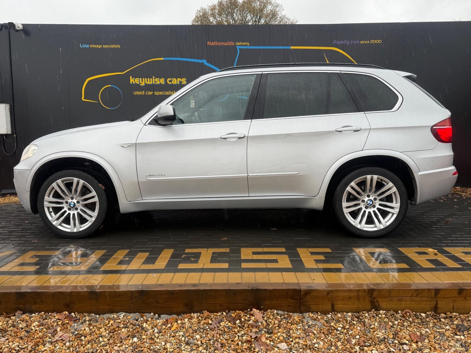 Used BMW X5 2011 for sale - 76994079: Photo 2