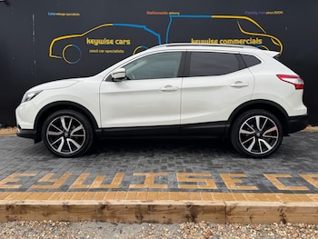 Used Nissan Qashqai 2016 for sale - 76424659: Photo