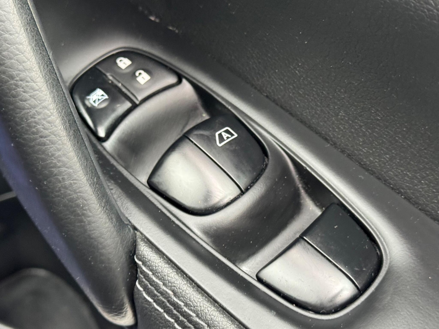 Used Nissan Qashqai 2016 for sale - 76424659: Photo 40