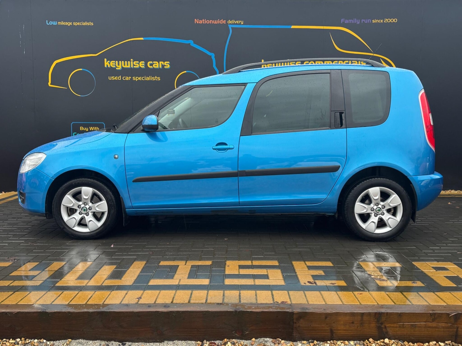 Used Skoda Roomster 2009 for sale - 77266870: Photo 2