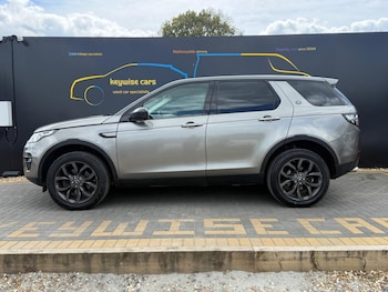 Used Land Rover Discovery Sport 2016 for sale - 78318748: Photo