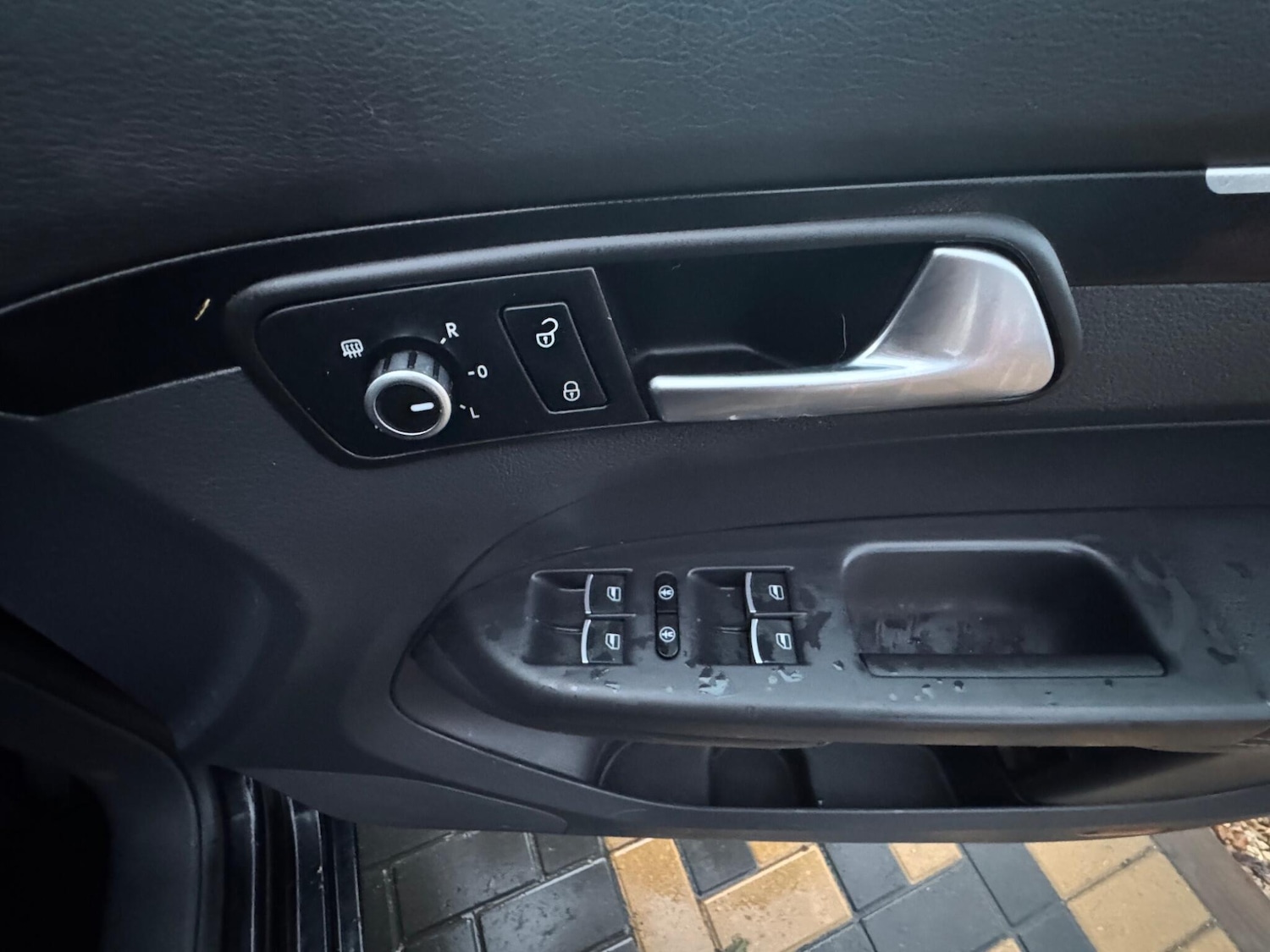 Used Volkswagen Touran 2014 for sale - 76823803: Photo 27