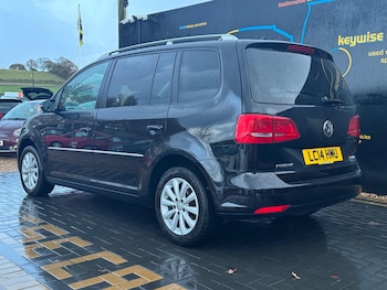 Used Volkswagen Touran 2014 for sale - 76823803: Photo