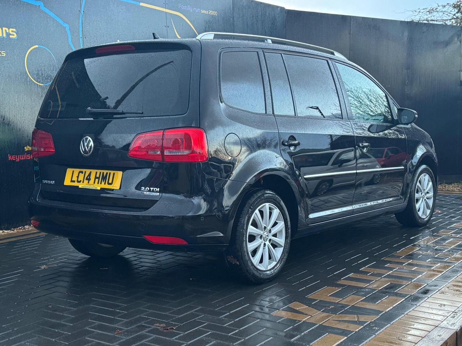 Used Volkswagen Touran 2014 for sale - 76823803: Photo 6