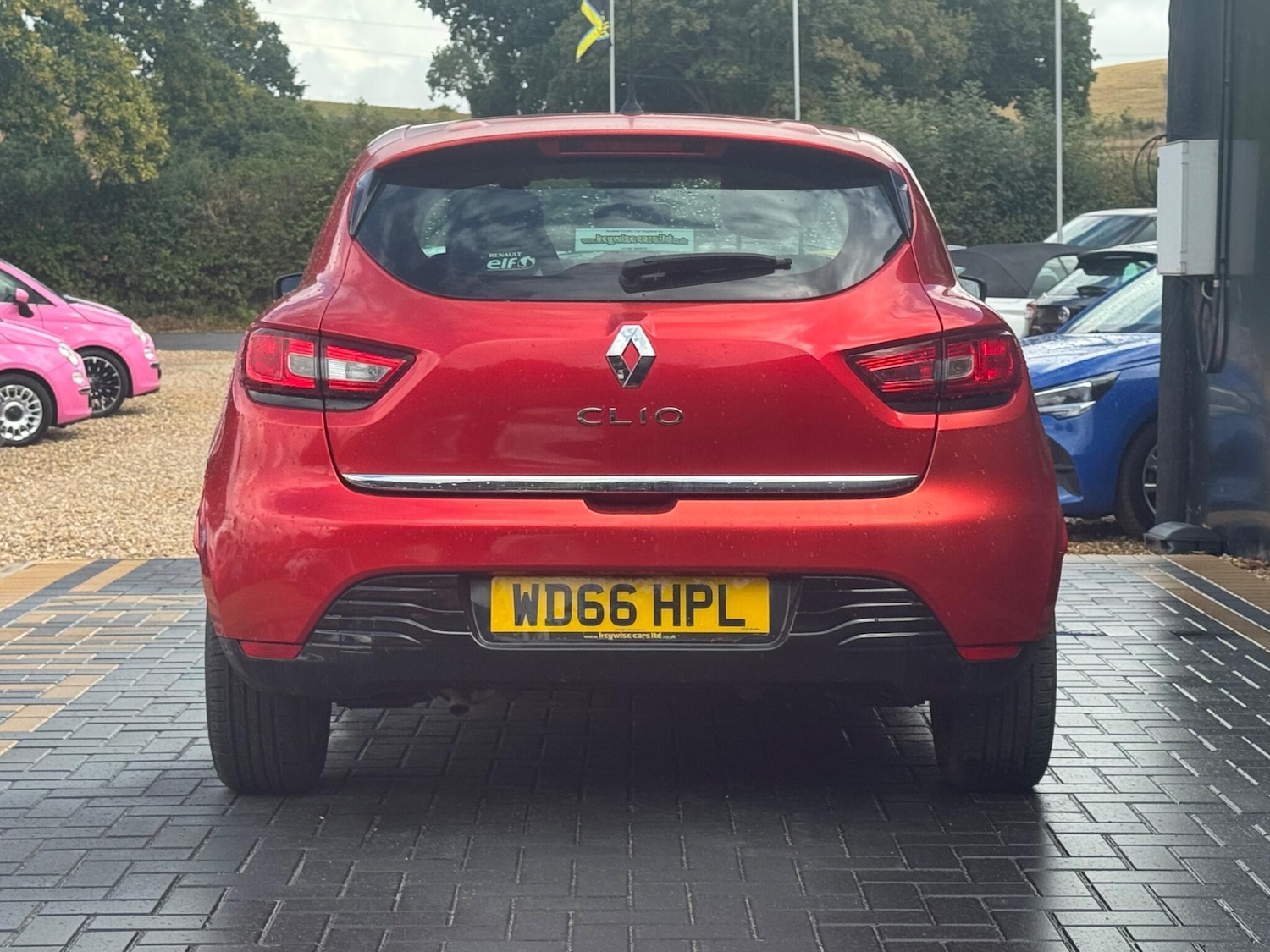 Vehicle 5