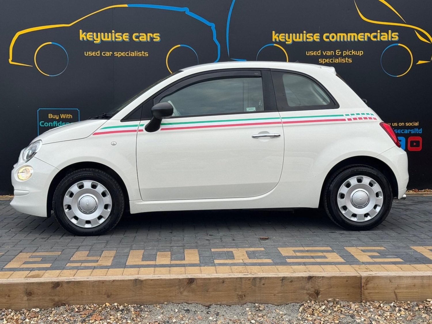 Used Fiat 500 2016 for sale - 76485677: Photo 2