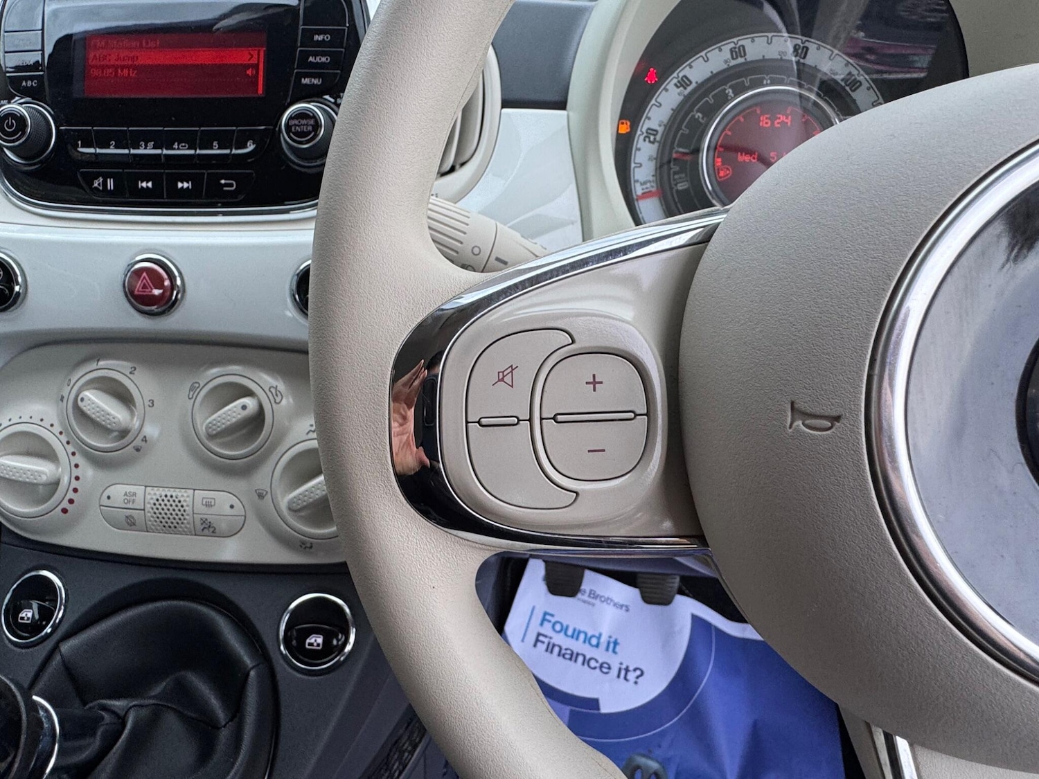 Used Fiat 500 2016 for sale - 76485677: Photo 22