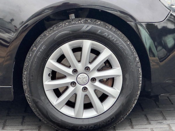 Used Volkswagen Golf 2011 for sale - 76239907: Photo 11