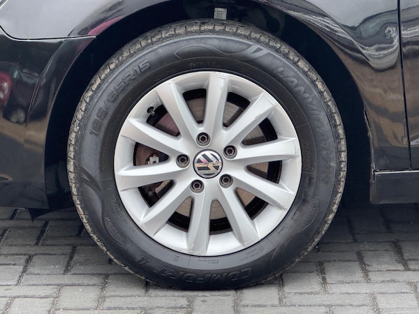 Used Volkswagen Golf 2011 for sale - 76239907: Photo 15
