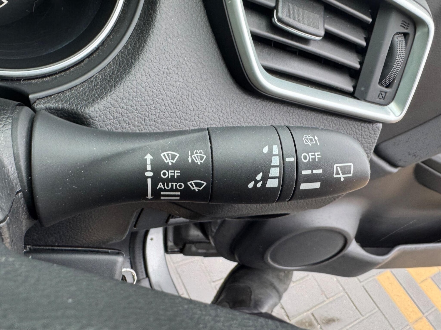 Used Nissan Qashqai for sale - 77425453: Photo 30