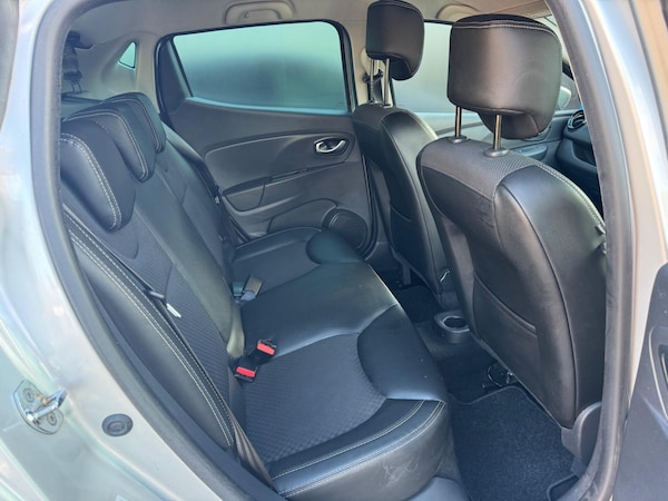 Used Renault Clio 2018 for sale - 76269746: Photo 15
