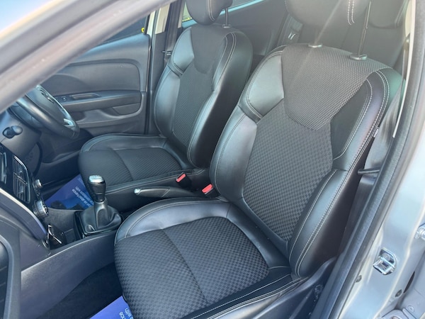 Used Renault Clio 2018 for sale - 76269746: Photo 18