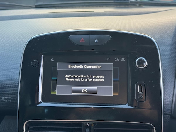 Used Renault Clio 2018 for sale - 76269746: Photo 29