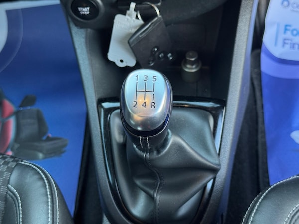 Used Renault Clio 2018 for sale - 76269746: Photo 32