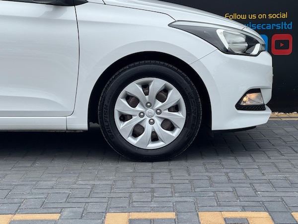 Used Hyundai i20 2017 for sale - 76239055: Photo 15