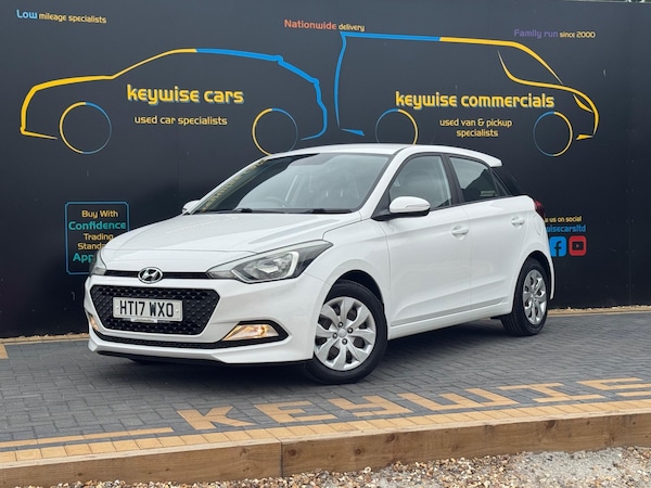 Used Hyundai i20 2017 for sale - 76239055: Photo 1