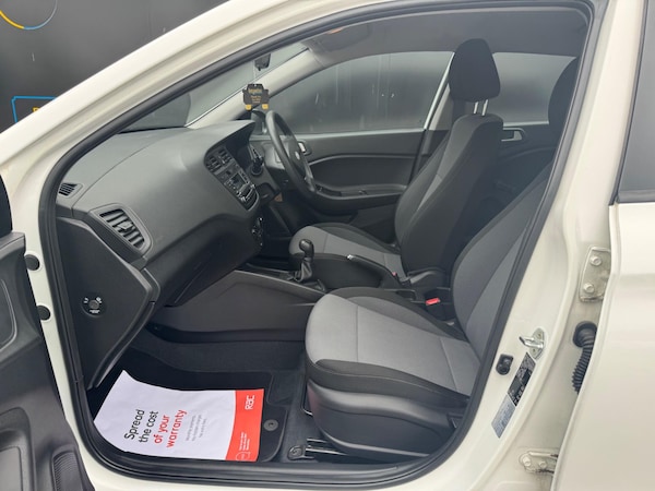 Used Hyundai i20 2017 for sale - 76239055: Photo 21