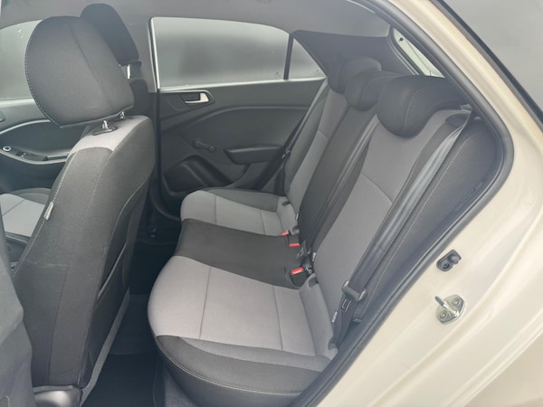 Used Hyundai i20 2017 for sale - 76239055: Photo 23