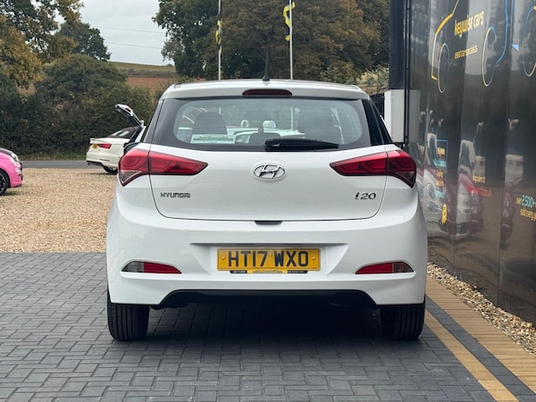 Used Hyundai i20 2017 for sale - 76239055: Photo 5