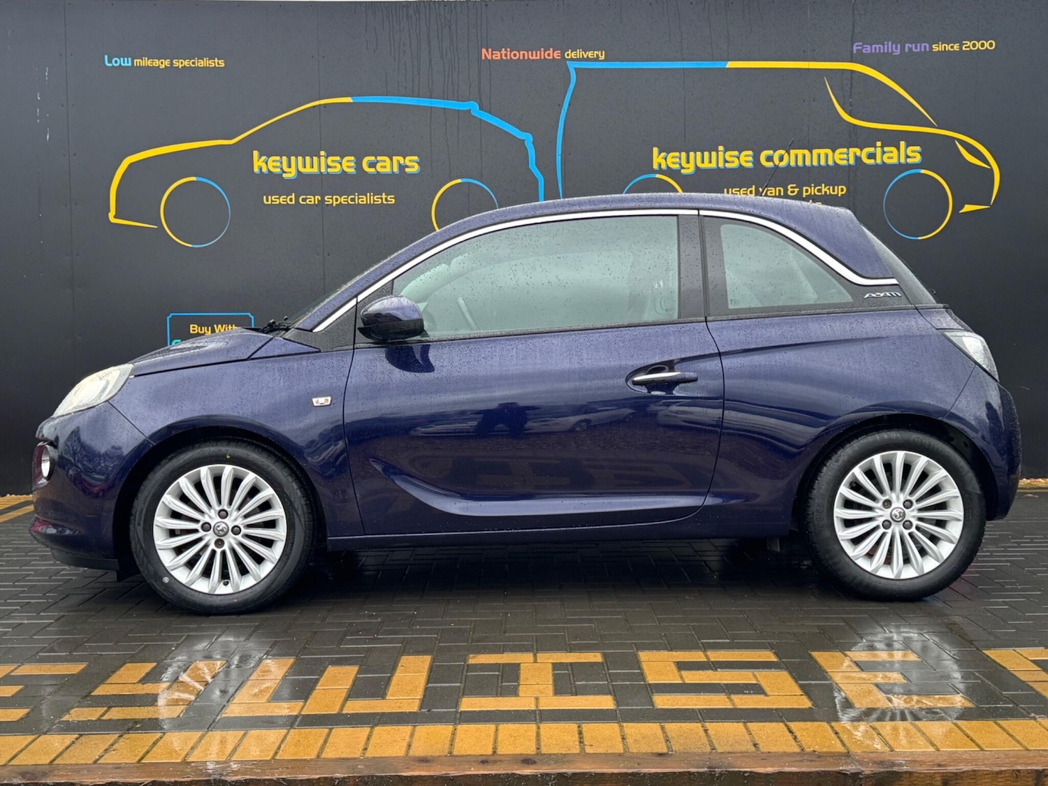 Used Vauxhall ADAM for sale - 77495855: Photo 2