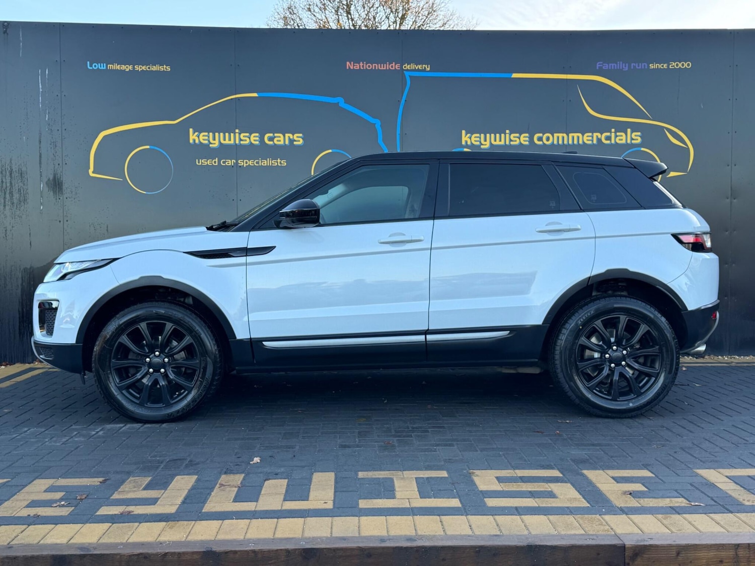 Used Land Rover Range Rover Evoque 2019 for sale - 76801982: Photo 2