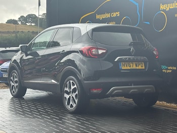 Used Renault Captur 2017 for sale - 75781642: Photo