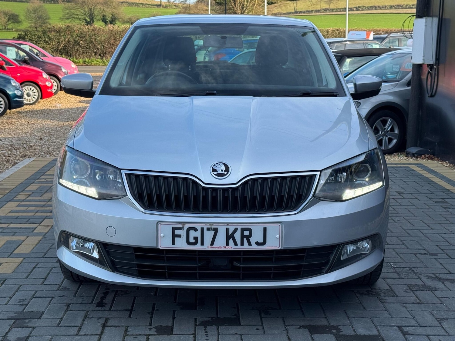 Used Skoda Fabia 2017 for sale - 77049977: Photo 4