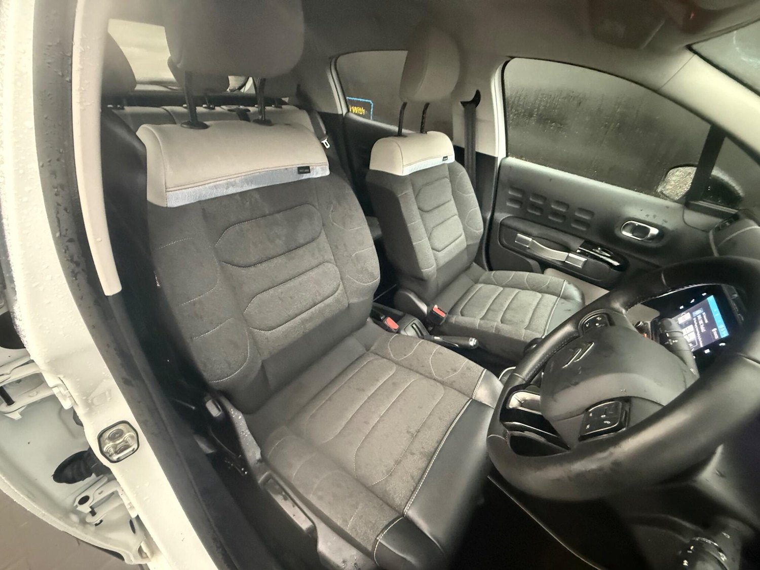 Used Citroen C3 2022 for sale - 76839360: Photo 15