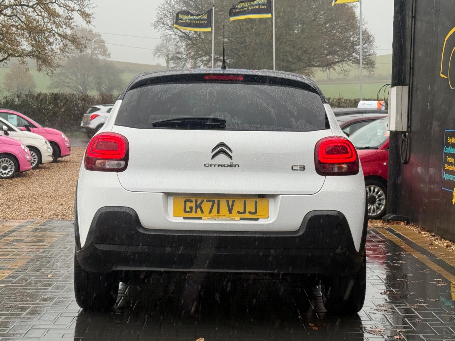 Used Citroen C3 2022 for sale - 76839360: Photo 4