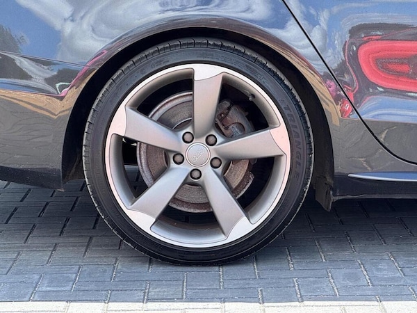 Used Audi A4 2014 for sale - 76200885: Photo 10
