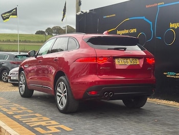 Used Jaguar F-Pace 2016 for sale - 78957935: Photo